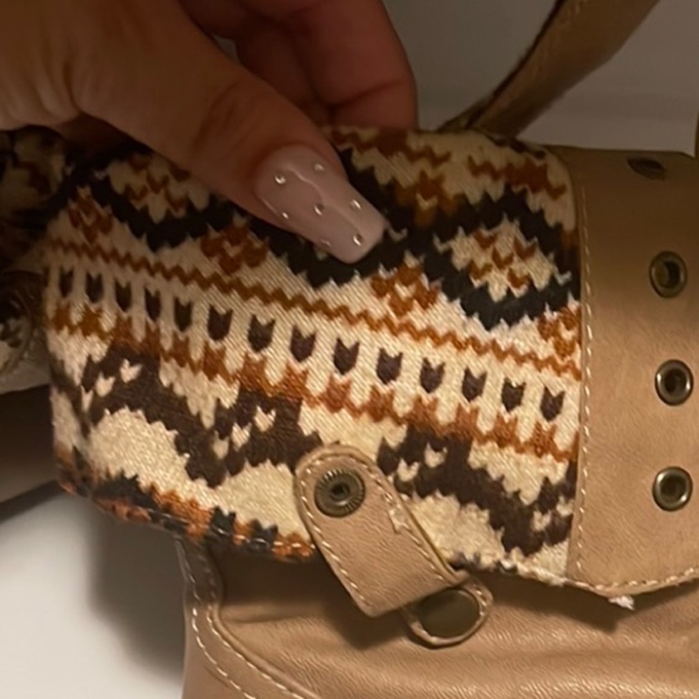Versatile boot - Picture 2 of 4